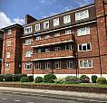 2 Bedroom Flat In North End Road, Wembley, Ha9