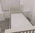 Single Room To Let