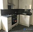 3 Bedroom Flat In Whitestile Road, Brentford, Tw8 (3 Bed) (#1158335)