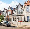 2 Bedroom Flat In Arcadian Gardens, London, N22