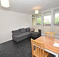 Secure, Spacious 1St Floor Flat In A Quiet, Purpose-Built Block.gas And Heating Included