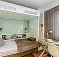 Studio Flat In Chalk Farm Road, Camden