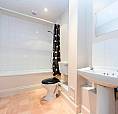 1 Bedroom Flat In Uplands Close, London, Se18, Se18 (1 Bed) (#1173761)