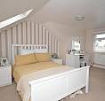 Spacious Master Room In Romford For Single Lady 