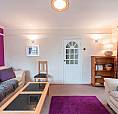 2 Bedroom Flat In Lawnmarket, Edinburgh, Eh1 (2 Bed) (#1173702)