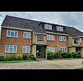 2 Bedroom Flat In Whitten Lodge, London, N12 (2 Bed) (#895190)