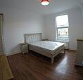 3 Bedroom Flat In Brixton Road, London, Sw9 (3 Bed) (#1205764)