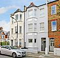 2 Bedroom Flat In London, London, W12 (2 Bed) (#1172623)
