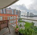 1 Bedroom Flat In Blackwall Way, London, E14 (1 Bed) (#1168278)