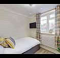 1 Bedroom In Hartland Road, London, Sm4 (#995676)