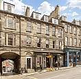 5 Bedroom New Town Flat Holiday Let Sleeps 11