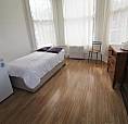 Superb Ground Floor Studio Nr Zone 2 Tube, Buses & Train-10 Mins To Kings Cross. 