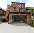 Incredible Brand Newly Refurbished 3 Double Bedroom Garden Flat Near Tube, Train & 24 Hour Buses