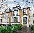 2 Bedroom Flat In Queens Drive, London, N4 (2 Bed) (#1159284)