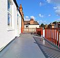 Fantastic 2 Double Bedroom Flat With Roof Terrace By Zone 3 Night Tube, 24 Hour Buses & High Road
