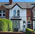 3/5 Bedroom Terraced House Double Glazed Central Heating Front And Back Garden