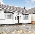 Spacious 2 Bed Bungalow In Romdord Part Dss Welcome 