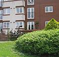 Recently Upgraded, Modern 2 Bedroom Ground Floor Apartment