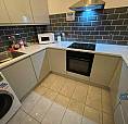 2 Bedroom Flat In Cricklewood Broadway, London, Nw2 (2 Bed) (#1155307)