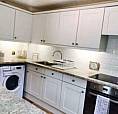 2 Bedroom Flat In Deerhurst Close, Feltham