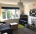 2 Bedroom Flat 8 Mins. Walk From Morden Tube Station