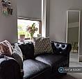 3 Bedroom Flat In Kintyre Court, London, Sw2 (3 Bed) (#1134367)