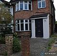 3 Bedroom House In College Hill Road, Harrow, Ha3 (3 Bed) (#1152991)