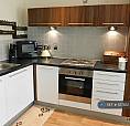 2 Bedroom Flat In City Walk Apartments, Birmingham, B1 (2 Bed) (#1137822)