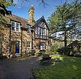 6 Bedroom House In Partingdale Lane, Mill Hill East, Nw7
