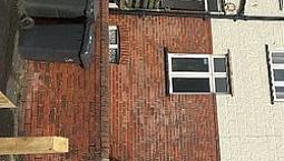 3 Bedroom Flat In Manor Grove, Leeds, Ls7