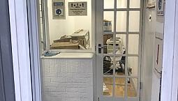 Small Shop To Let £699 Per Month Including All Bills At Hoe Street, Walthamstow, London E17 9Ah. 