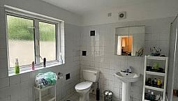 *Huge 5 Bedroom, 2 Bathroom House For Rent In Stratford*