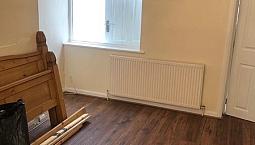 Spacious 3 Bed House In Barking Pet Dss Welcome 