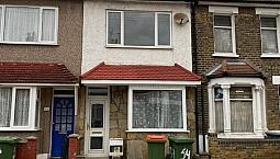 2 Bedroom House In Stratford