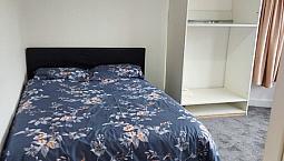 Lovely Double Room With Own Kitchenette Including Bills 