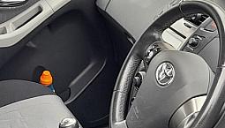 Toyota, Yaris, Hatchback,  2009, Manual, 1329 (Cc), 5 Doors