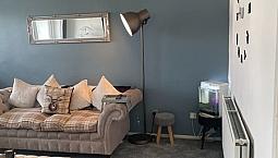 Excellent 3 Bedroom Flat Available In Renfrew - Part Furnished - £495 - Available 25/09/2021