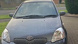 2004 Toyota Yaris 