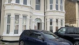 Beautiful 8 Bedroom House With 2 Through Lounges And 3 Bathrooms Ready To Move In Ilford, (Ig1) 