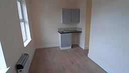 Studio Flat To Let In Brent Dss Welcome