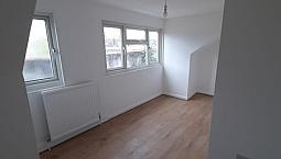 Brand New Studio In A Shared House Dss Welcome