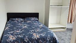 Lovely Double Room With Own Kitchenette Including Bills