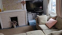 E5 - Clapton Pond - Large 4 Bed Maisonette With Lounge Above A Cafe - Private Landlord 