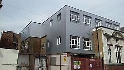 Fabulous Bedsit With Its Own Toilet Shower And Other Facilities Including All Bills