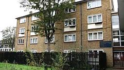 2 Bedroom Maisonette In Tower Hamlets E3