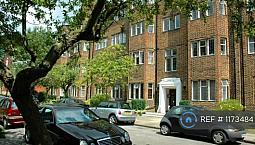 2 Bedroom Flat In Tudor Close, London, Nw3 (2 Bed) (#1173484)