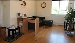 1 Bedroom Flat In Red Lion Square, London, Wc1R (1 Bed) (#1165239)