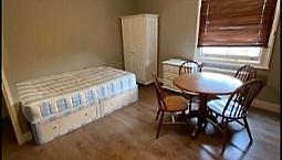 'double Studio Flat At Clapham South. Rent Just Reduced.  Near The Common, Lovely Open Space