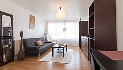 Lovely 1 Bed Flat In Mitcham. Part-Furnished.