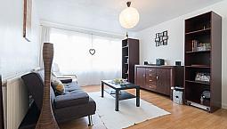 Beautiful 1 Bed Flat In Mitcham. Part-Furnished.